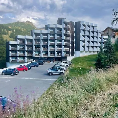 Chaleureux Studio A 150M Du Point Show Vars  Exterior photo
